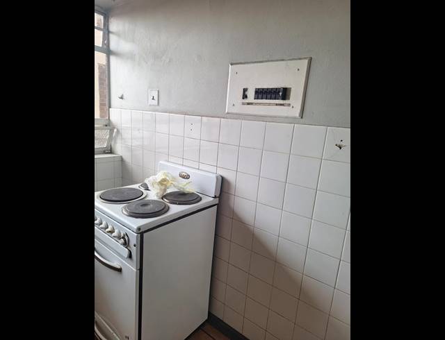 2 BEDROOM PROPERTY TO RENT IN SUNNYSIDE
